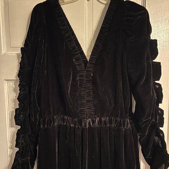 SEA NEW YORK Maxi Black Velvet Maxi Dress - NWT - Picture 1 of 5